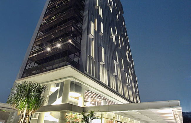 Ra Premiere Simatupang - Foto 1