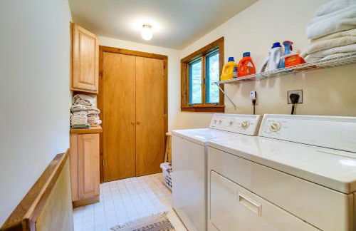 Jamaica Vacation Home with Deck 8 Mi to Skiing! - Foto 28