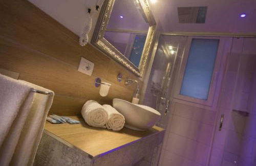 White Suite & Apartments - Foto 78