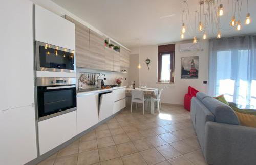 F&G 71100 - - Colazione inclusa - Box auto privato su richiesta - Foto 9