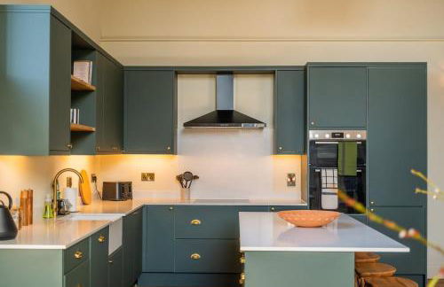 Luxury Riverside Duplex Apartment for 4 - Photo 3