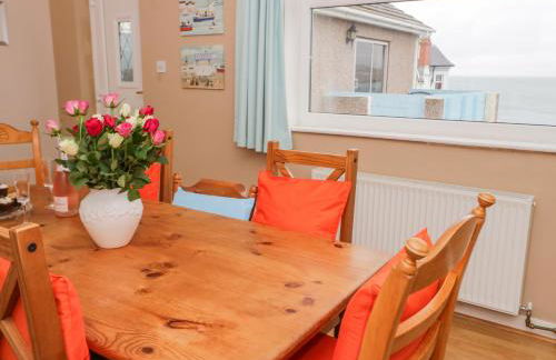 Bay Lodge - Photo 10