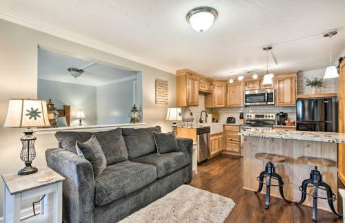 11 Mi to Denver Zoo Lakewood Studio with Fire Pit! - Foto 1