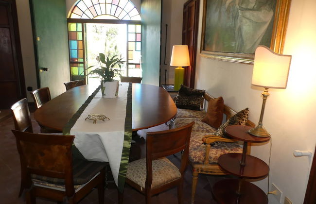 Elegante Appartamento in Villa con Piscina - Foto 40