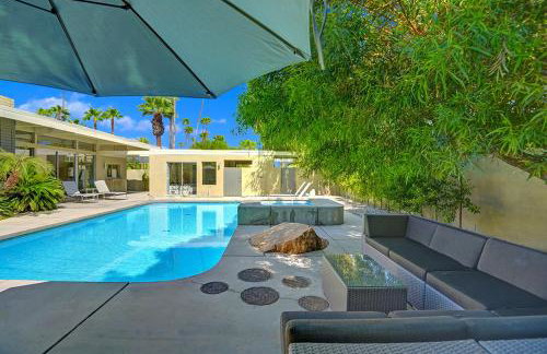 Retro Rendezvous Pool and Spa MidCentury Modern Home - Foto 5