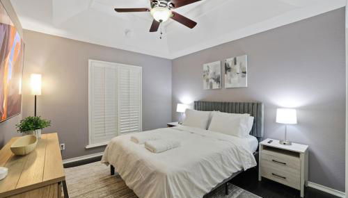 Relaxing Family Retreat With Private Pool, Grill & Game Room - Foto 5