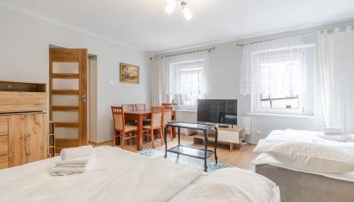 Chorzów Batory Snug Apartment by BookingHost - Foto 5, towels