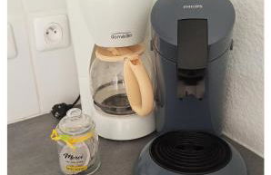 T2 Cosy, agréable fonctionnel et douillet, 1 lit 140 et un BZ , Wifi gratuit, boîte à clés, proche commerces et gare routière - Foto 12