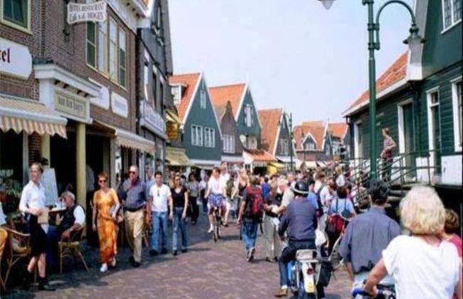 Houseboat in Volendam Near Fort Edam - Foto 29
