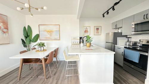 Luxury 2BR - Elevator-Gym-Laundry-10 Min to NYC - Foto 3