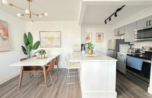 Luxury 2BR - Elevator-Gym-Laundry-10 Min to NYC - Foto 3