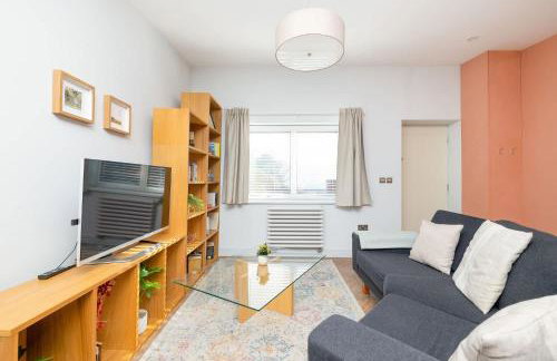 Stylish Home Beautiful Views & Parking Stroud - Foto 4