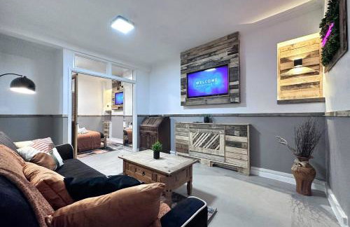 Rustic Rhondda Retreat w Hot Tub & Sauna - Ystrad - Foto 21