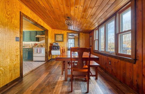 Catskills Cottage with Deck, 7 Mi to Hunter Mtn - Foto 15