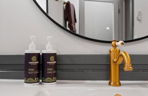 Whispering Pines - Cabin w hot tub - Foto 46