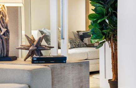 Oceanview Private Condo at 1 Hotel & Homes -904 - Photo 30