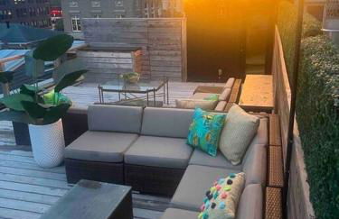 Lumberjack Inn with rooftop - Foto 11