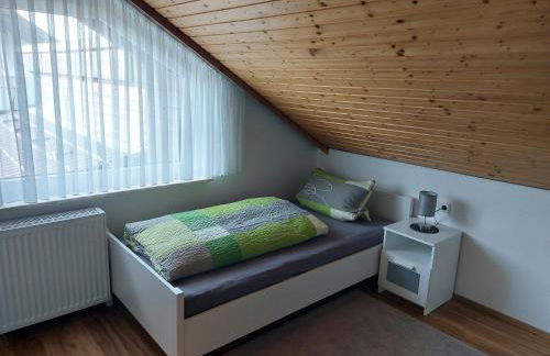Moderne Ferienwohnung - neu renoviert - ruhige Lage - Foto 21
