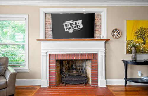 The Gameroom on Madison - Large Home Accommodates 12 Guests (102 Madison Ter) - Foto 47