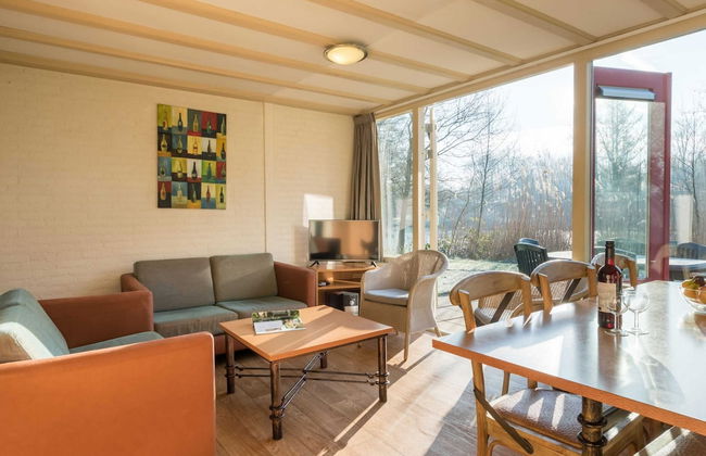 Bungalow in Green Haven of the Netherlands - Photo 1