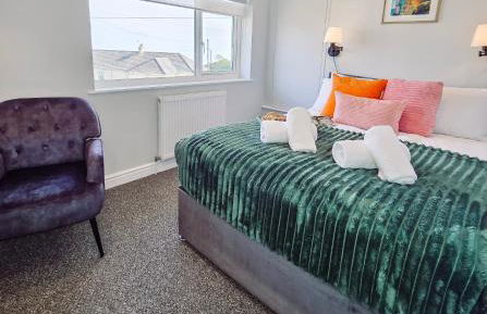 Luxury Sea View Retreat with Hot Tub Sleeps 8 - Foto 32