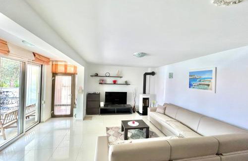 Delux 4 Stars Apartment Ariadne - 1 Min from Beach - Foto 4