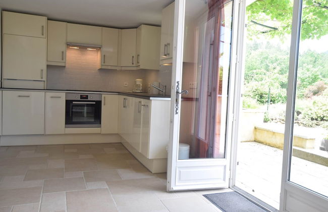 Apartment in Montbrun-les-bains Near Forest - Foto 16