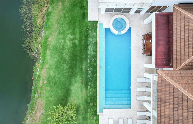 Lake View Cocotal Villa - Jacuzzi &Pool - Foto 72