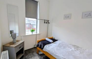 Family-Friendly 3-Bed House in Gateshead - Foto 19