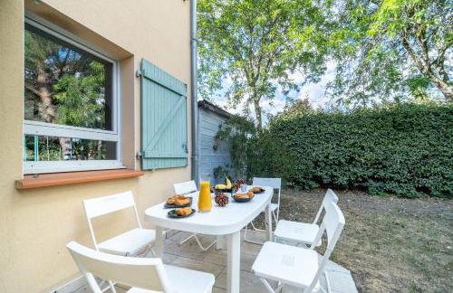 Villa St Simon - 11 couchages, piscine, parking, parfait entre famille, amis ou pros - Foto 33