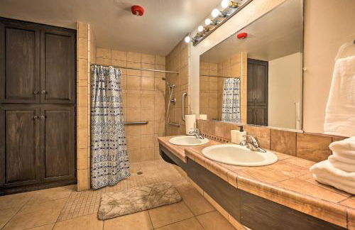 Inviting Bakersfield Home with Spacious Yard! - Photo 11