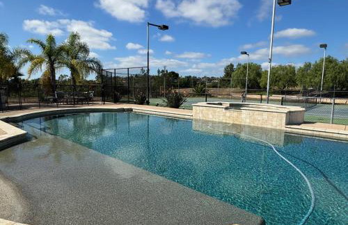 Luxury Home With Pool & Tennis Court - Foto 14