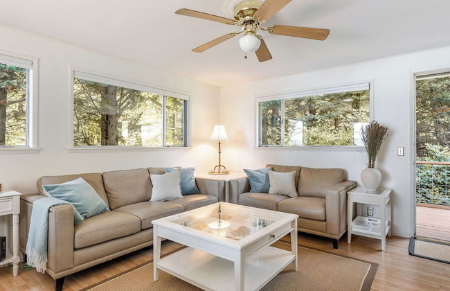 Eagles Watch by Avantstay Large Deck w/ Views - Foto 13