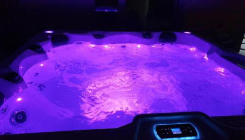 Abelia, two terraces, hot tub, free parking - Foto 3