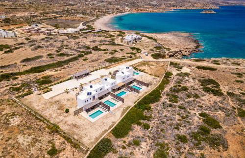 Cato Agro 3, Seafront Villa with Private Pool - Photo 25