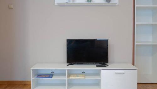 AVG Fernando Vela 11 - Foto 2