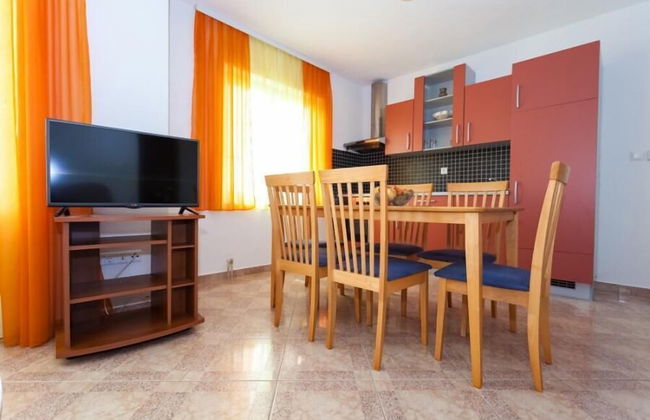 Maretsol Vacation House - Photo 16