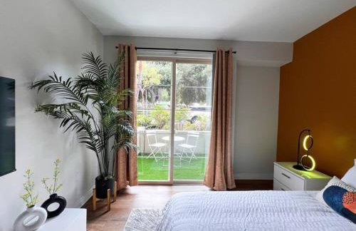 Cozy Apartment in Heart of Encino 104 - Foto 34