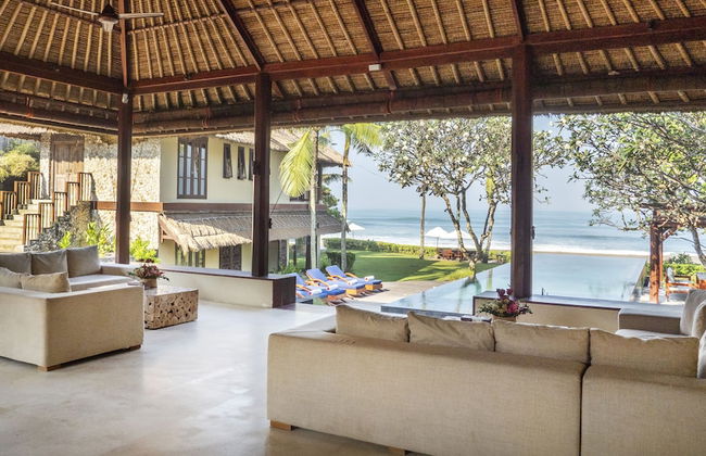 Sound of the Sea Villa - Photo 18