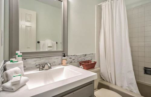 Monthly Stays Family Home Close to Parks - Foto 56