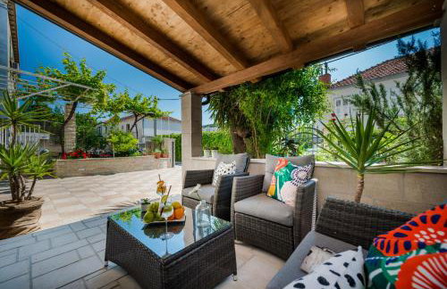 Niko's Charming Apartment with FREE parking - Foto 10