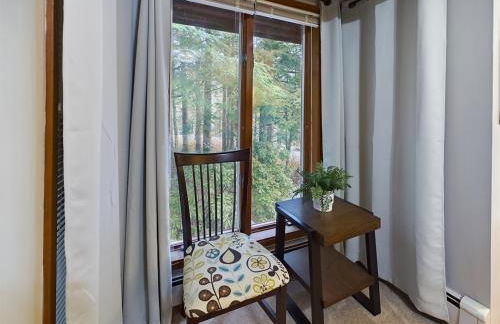 Updated Duplex with Mountain & Filtered Water View - Foto 52