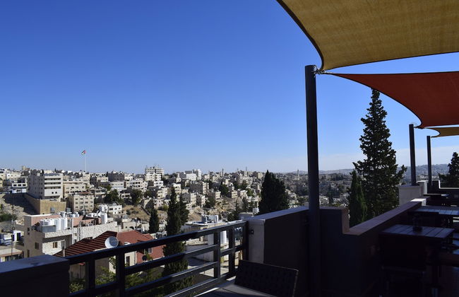 Shams al weibdeh hotel apartment - Photo 27