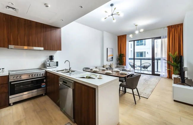 Stylish 2BR in La Rive 2 - Photo 4