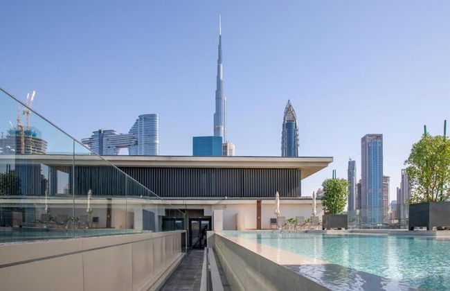 Aya - Sophisticated 1BR Apartment in CityWalk with Views - Photo 1