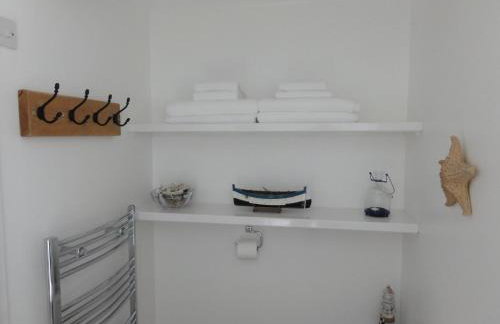 Driftwood Cottage - Photo 22