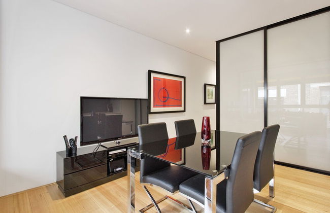 Little New York on Riley - Photo 6