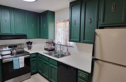 Casa Sunrise, Large Home, Minutes from Airport, YRMC, Mexico Borders - Foto 18