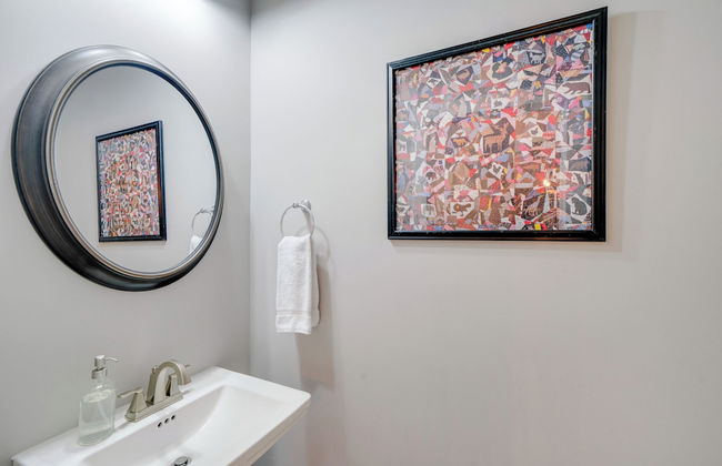 East Farmhouse - Photo 37