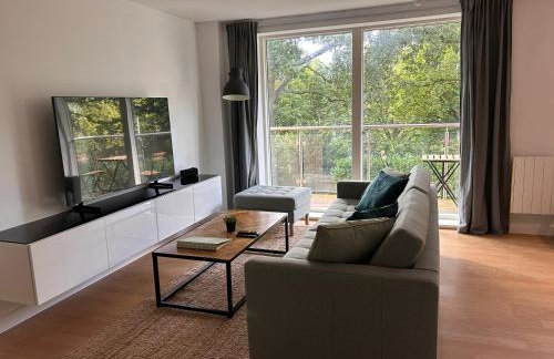 Cloud Serviced Properties - Lovely One Bed with Sofa bed - Bracknell - Photo 6